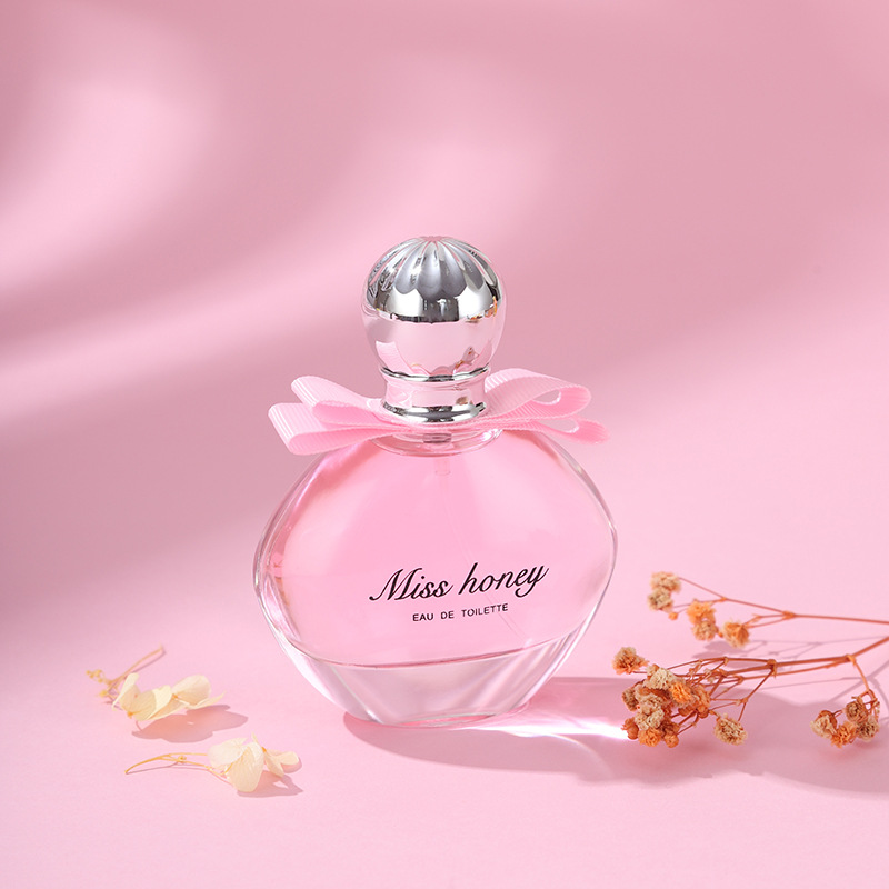 عطر نسائي 50 مل برائحة فواكه و - مراجعة Unique Perfume Fragrance وسعره