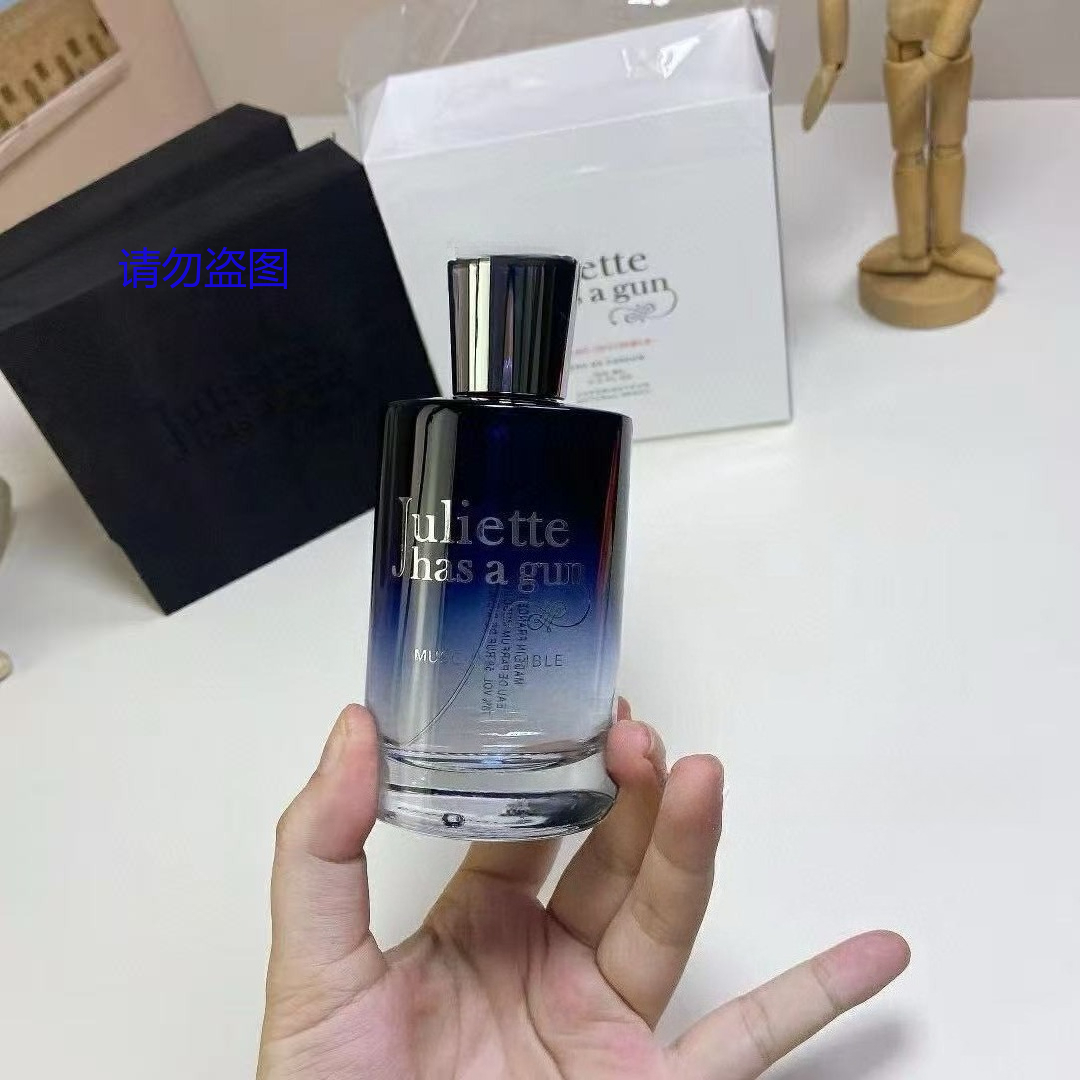 عطر فاخر 100 مل للنساء والرجال - مراجعة Pure Perfume Fragrance وسعره